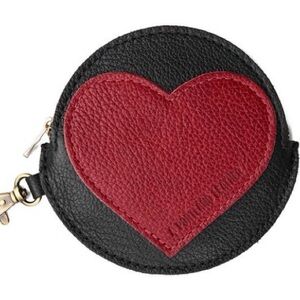 Lover Pouch in pebbled black leather with red heart